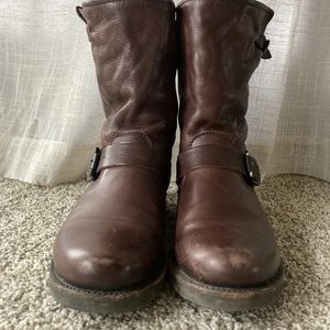 Frye Veronica short moto boots